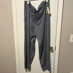 NWT All in Motion Gray Lounge Pants